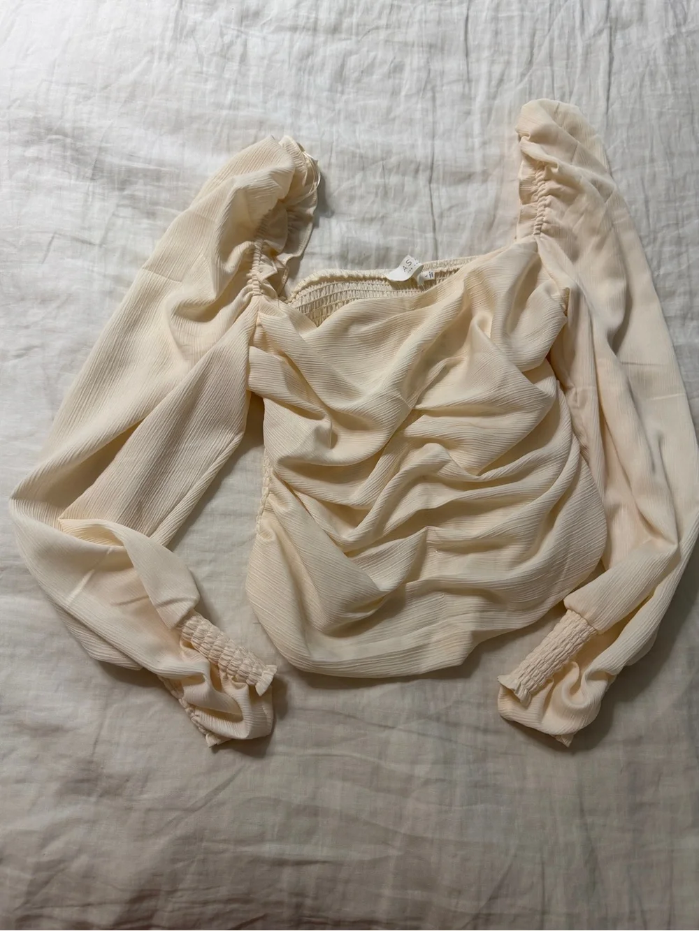 Astr The Label Cream Ruched Square-Neck Puff-Sleeve Blouse NWT Large